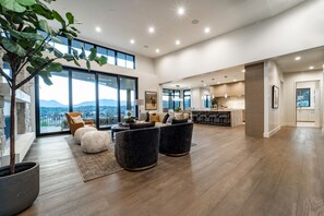 Interior - Red Ledges luxury escape, golf, min 90 day stay (Heber City)