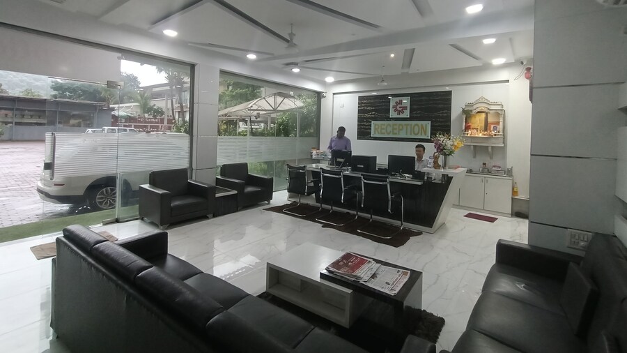Royal Garden Resort