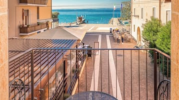 Quarto casal júnior, sacada | Vista para o lago