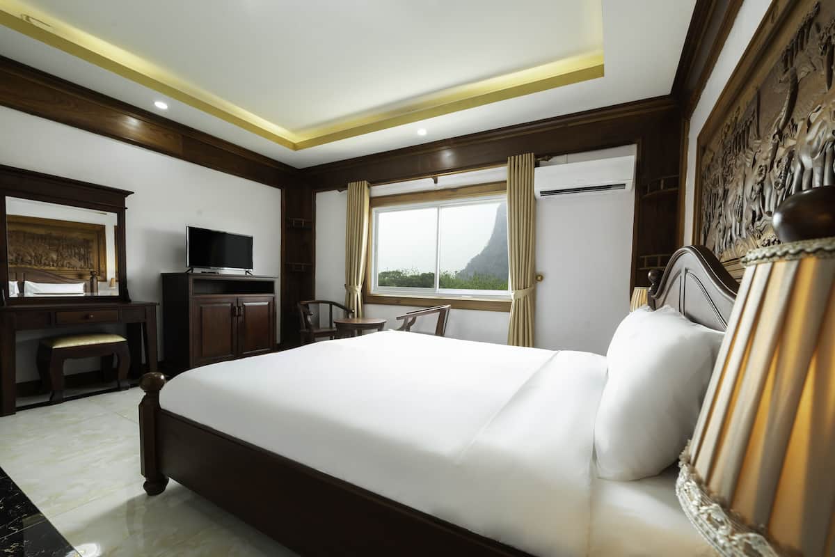 City Double Room, City View