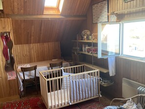 4 Schlafzimmer, Bügeleisen/Bügelbrett, WLAN, Bettwäsche