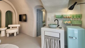 1 bedroom, free WiFi - Hermes Cavehouse by OiasLocal Cavehouses (Santorini)