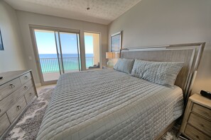 2 bedrooms, iron/ironing board, Internet, bed sheets - Unit 1604: 16th Floor (Panama City Beach)