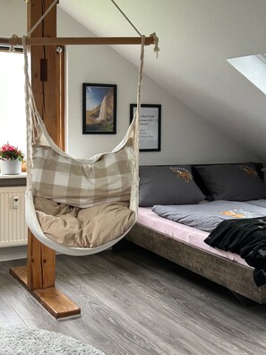 2 Schlafzimmer, Bügeleisen/Bügelbrett, Reisekinderbett, kostenloses WLAN