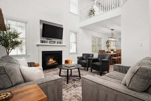 TV, fireplace - Bayside Resort:  Beautiful 5 Bedroom House with 3. (Selbyville)