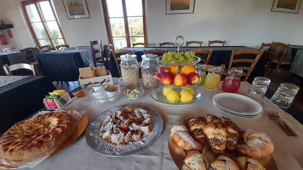 Dagelijks ontbijtbuffet inbegrepen