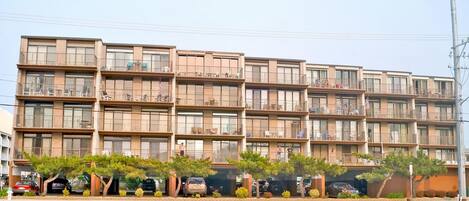 Apartment, 2 Bedrooms | Exterior