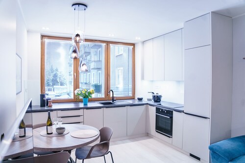 Charming City Nest for Two: AC, Parking, 44m2