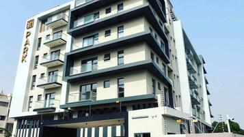 Fachada de la propiedad