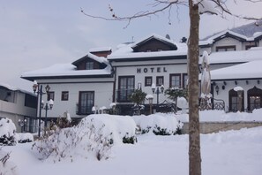 Exterior - Hotel Prizreni (Prizren)