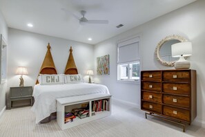 5 Schlafzimmer, Bügeleisen/Bügelbrett, WLAN, Bettwäsche