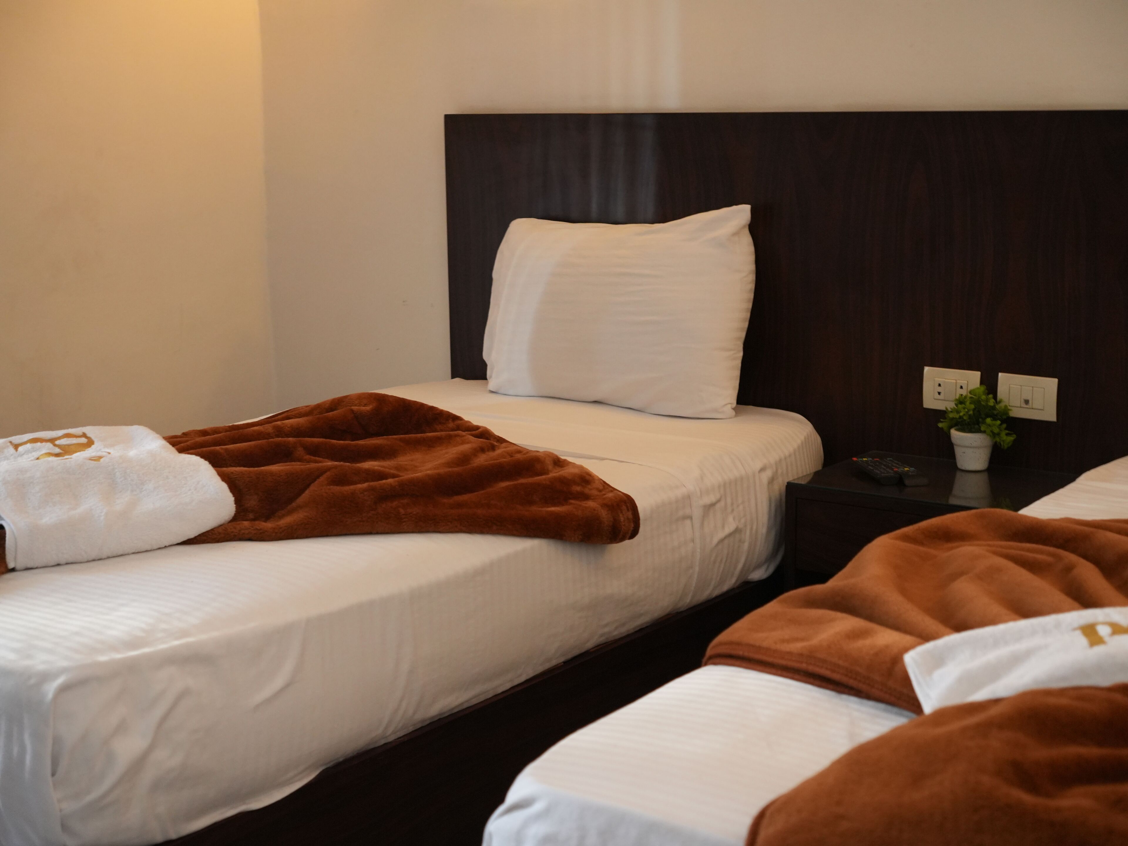 Photo - Montana Hotel