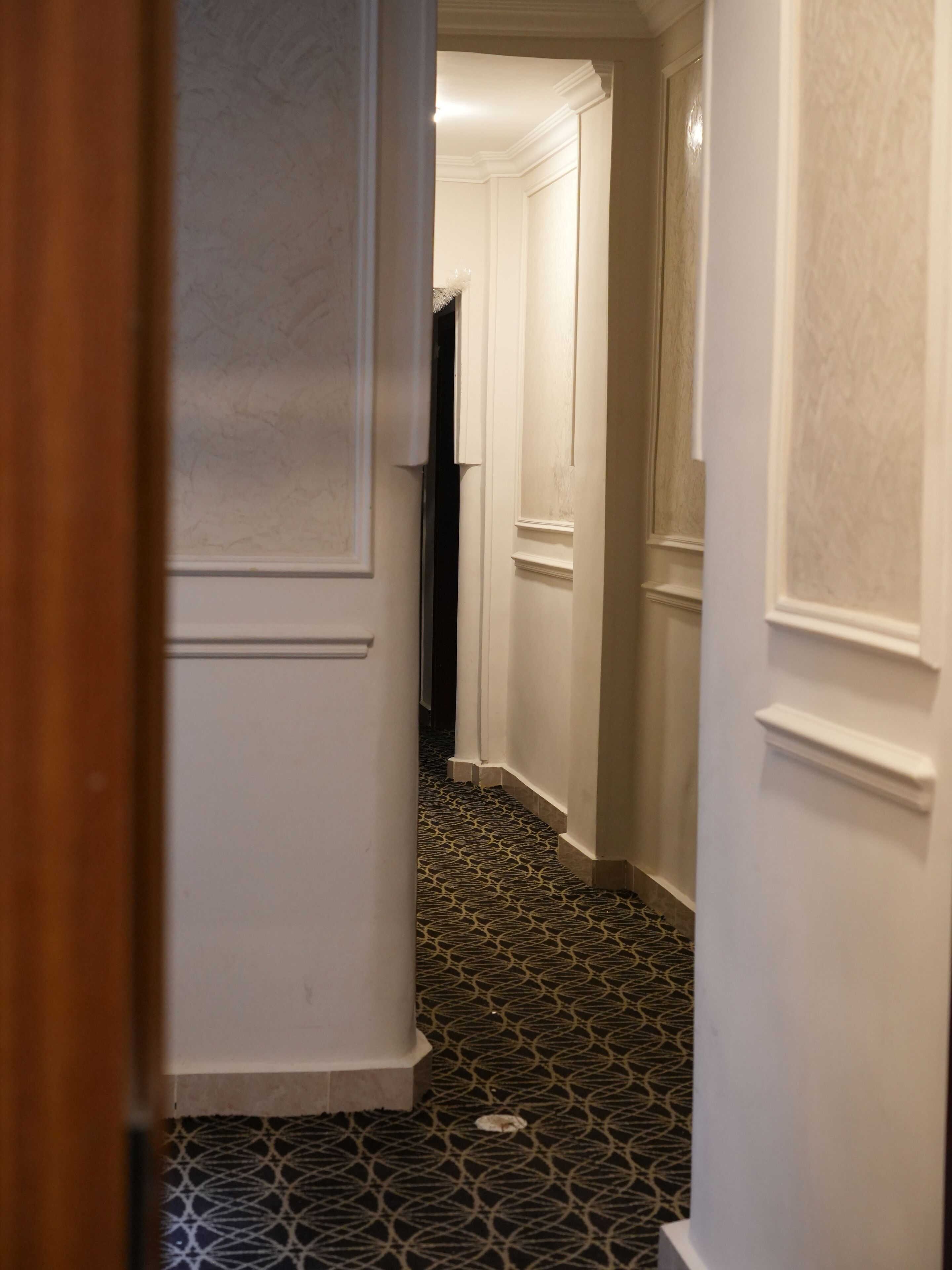 Photo - Montana Hotel