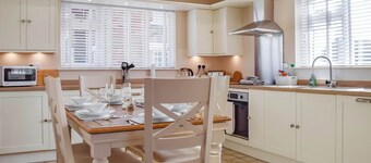 Lyncroft Holiday Bungalow