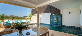 Alanti Villa close to Bangtao beach and bars!