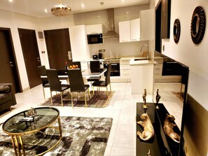Luxury-Apartment | Mikrowelle