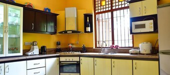 Enjoy a luxury Experience, Bigcity Villa