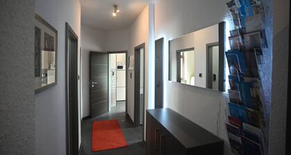Ferienwohnung Stefanie, Zentrumsnah Wohnen, Bestens Ausgestattete Ferienwohnung