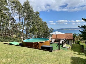 Terrace/patio - Cozy, private oceanfront cottage with pool just steps to the beach! (Cariño)