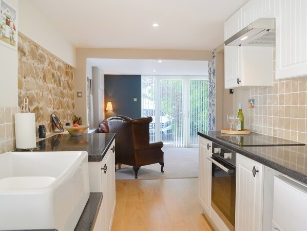 Lavavajillas y periquera