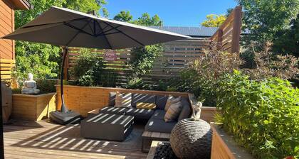 The Buddha House - Luxurious North Boulder Retreat