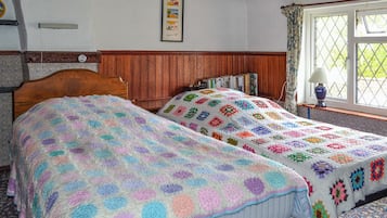 2 bedrooms, free WiFi, bed sheets