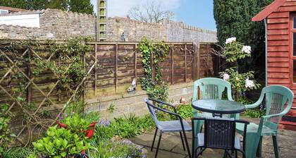 2 bedroom accommodation in Harmston, near Lincoln