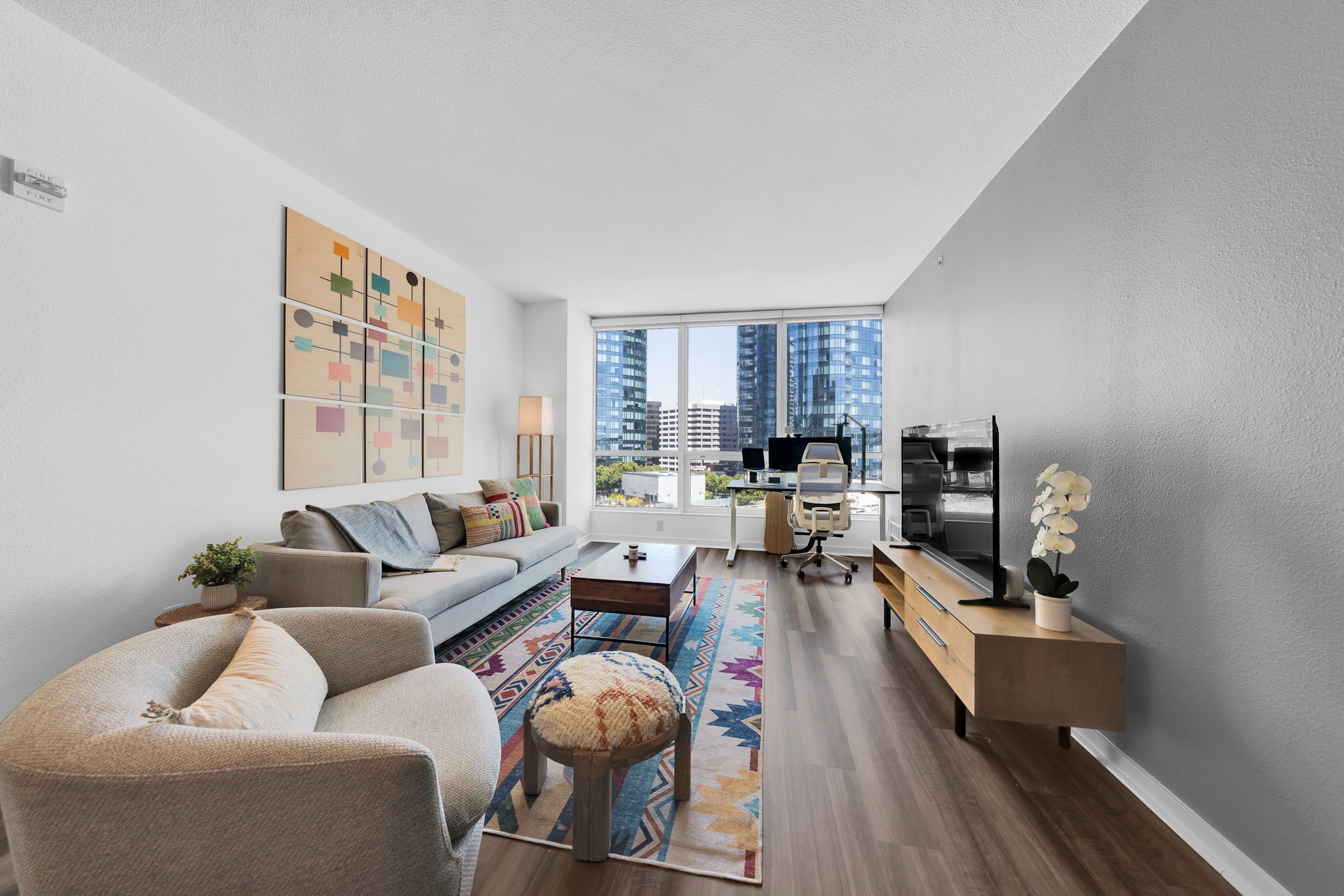 Rincon Hill 1 BR w/ Office by Anyplace - 11659