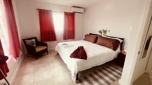 3 soverom, strykejern/-brett, reiseseng for barn og wi-fi