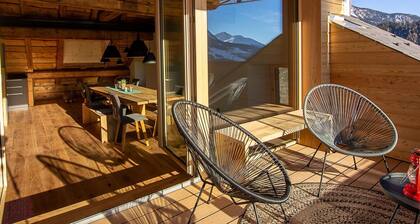 Agréable appartement pour 12 personnes avec WIFI, TV et balcon