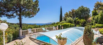 Beautiful private villa with A/C, private pool, WIFI, TV, terrace, panoramic view and parking