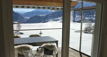 Gemütliche Wohnung für 8 Gäste mit W-LAN, TV und Balkon