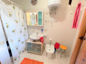 Towels - Nice apartment for 5 guests with A/C, TV, balcony and pets allowed (San Michele Al Tagliamento)