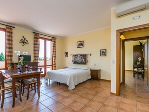 11 slaapkamers, reisbedje, gratis wifi