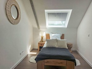 2 Schlafzimmer, Reisekinderbett, kostenloses WLAN