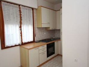 Oven - Lovely apartment for 4 people with A/C, WIFI, TV, patio and pets allowed (Rosolina)