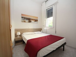 2 Schlafzimmer, Reisekinderbett, WLAN, Bettwäsche