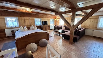 2 bedrooms, free WiFi