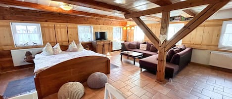 4 camere, Wi-Fi gratuito