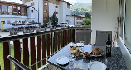 Lovely apartment for 4 people with WIFI, TV and balcony