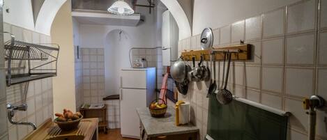 冰箱、烤箱、炉灶、茶具/咖啡用具