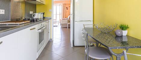 微波炉、烤箱、洗碗机