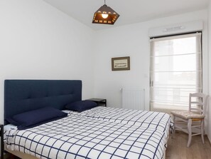2 Schlafzimmer, Reisekinderbett, kostenloses WLAN, Bettwäsche