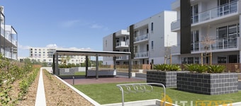 Wonder in Woden - 2 bd 2bth Apt