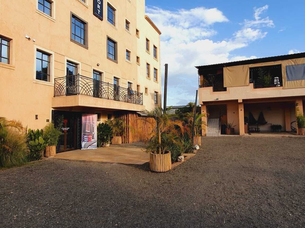 숙박 시설 정면