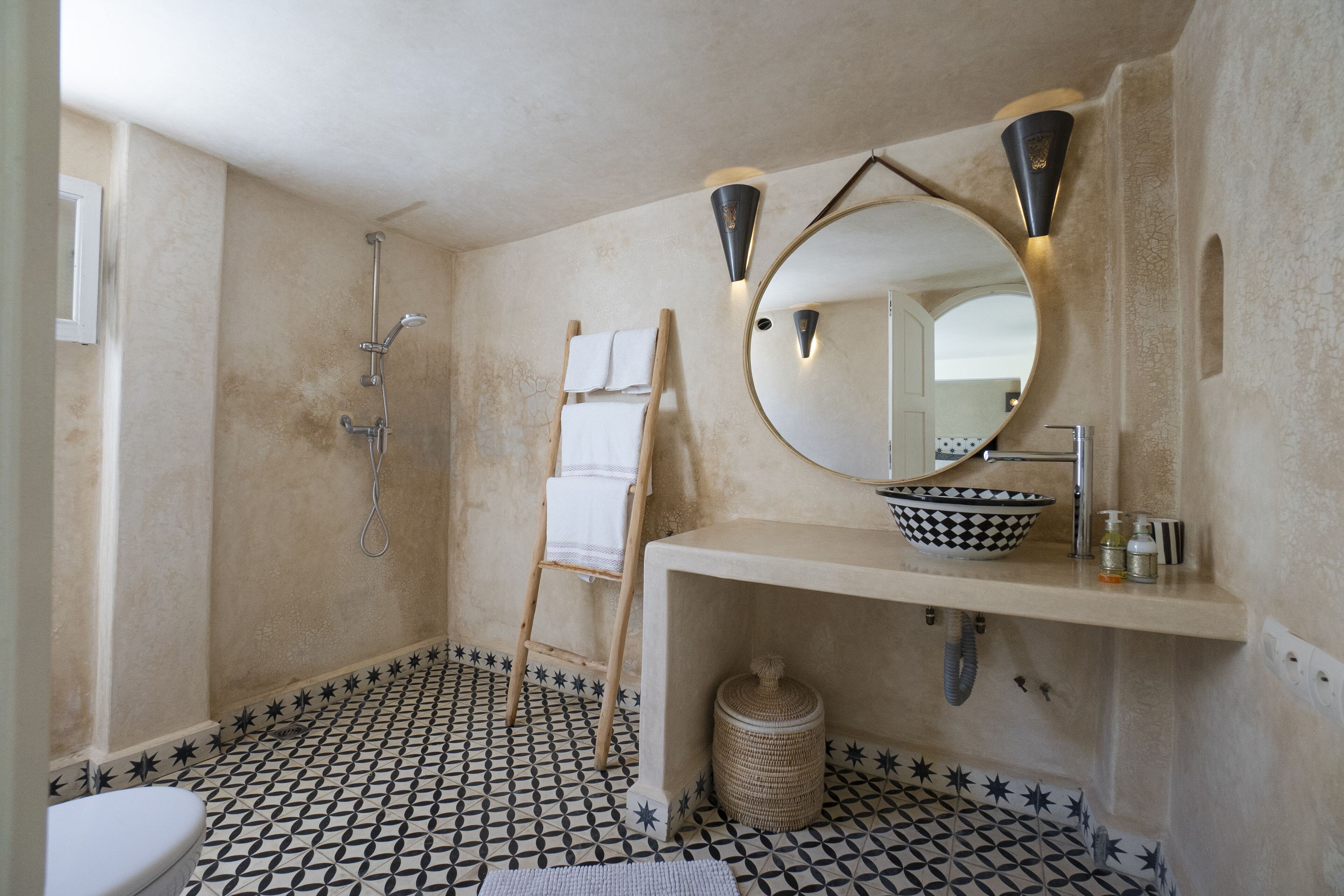 Chambre Luxe | Salle de bain | Serviettes fournies