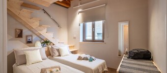 Stunning private villa for 4 guests with WIFI, TV and patio