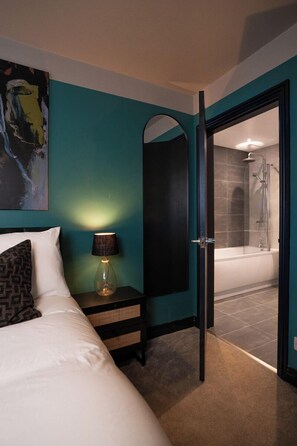 3 soverom, strykejern/-brett, wi-fi (inkludert) og sengetøy