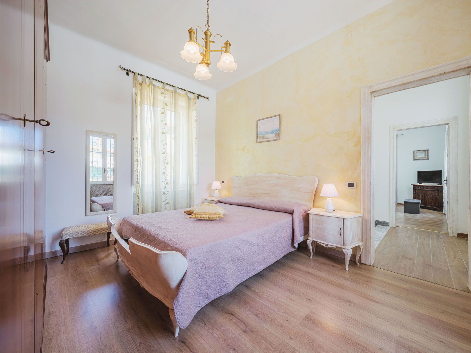 1 chambre, fer et planche à repasser, Wi-Fi gratuit