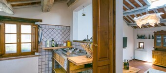 Stunning private villa for 4 guests with WIFI, TV and pets allowed